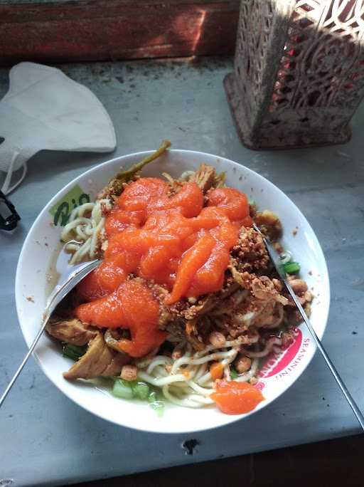 Mie Ayam & Bakso Pak Syukur 5