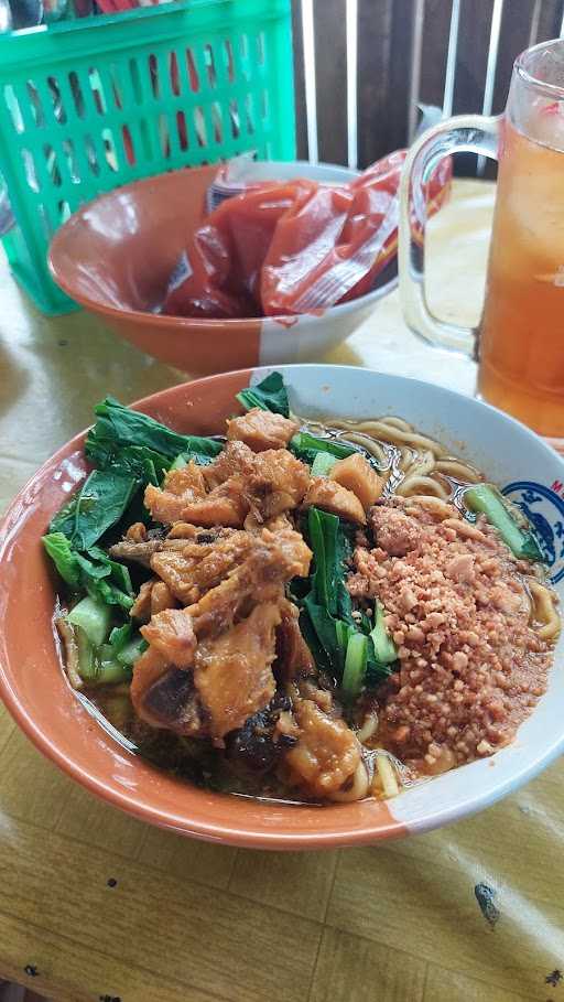 Mie Ayam Dan Bakso Iban 3