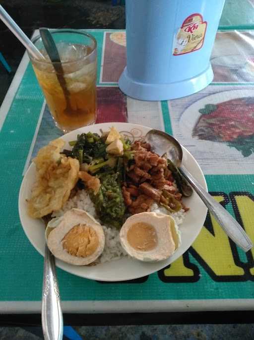 Warung Nasi Albanna 5