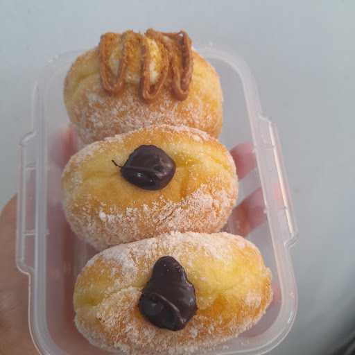 Fatma Donut 1