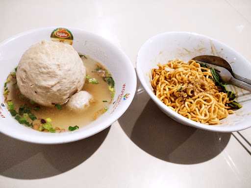 Mie Ayam Bakso Mas Pendek Solo 5