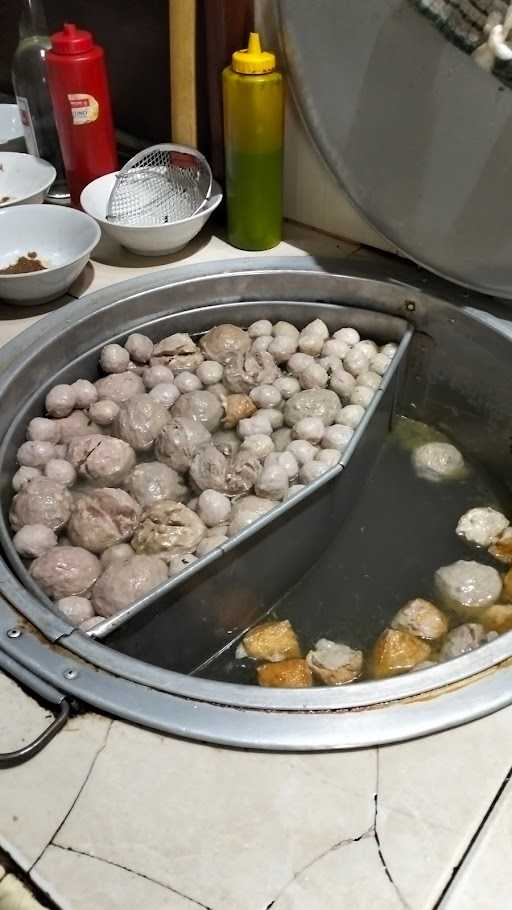 Bakso Mas Kembar, Cabang 3 Suyono 5