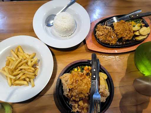 Chickenin Saozan Grill & Steak 2