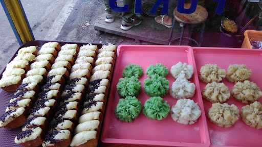 Kue Pukis Dan Carabika Raisaka (Contong) 3