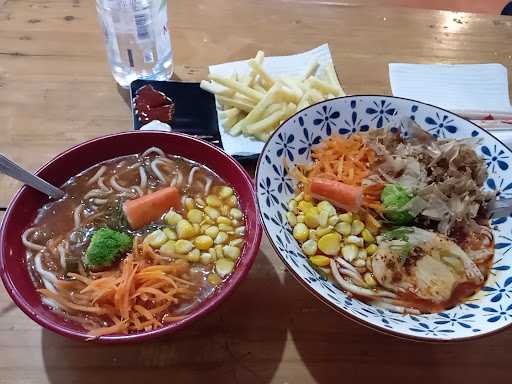 Kedai Ramen Aboy - Cimahi 6