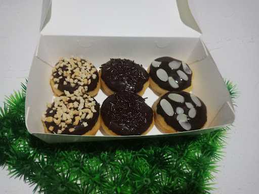 Donat Menak 4