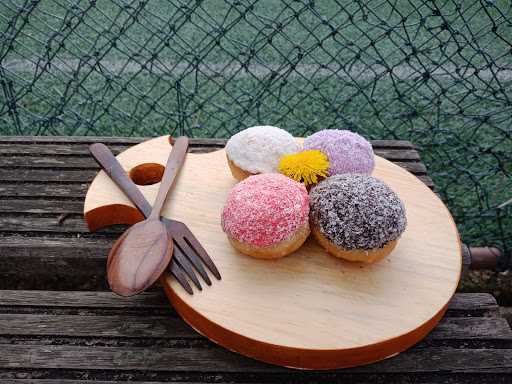 Donat Menak 3