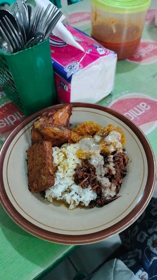 Gudeg Jogja Bu Ayem 10