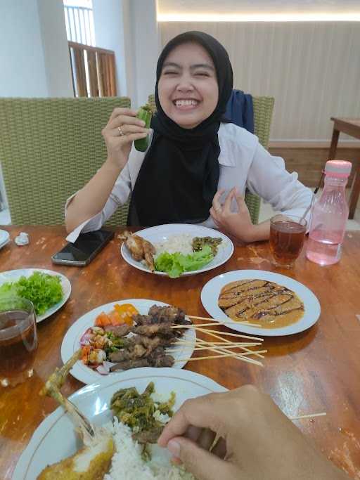 Rumah Makan Mirasa 6