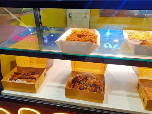 Roti Keset Condet Trans Studio Mall Cibubur 5