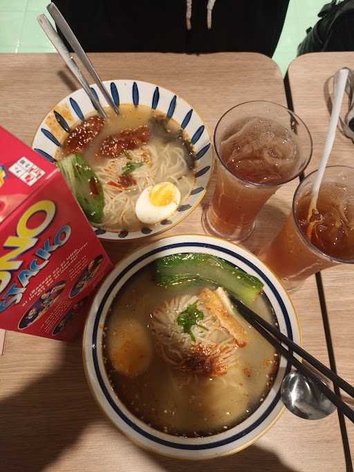 Waroenk Ramen Cimanggis 4