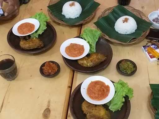 Ayam Penyet Sambel Tumpah Yu Yatmi 1