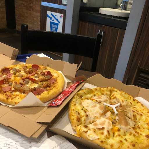 Domino'S Pizza 7