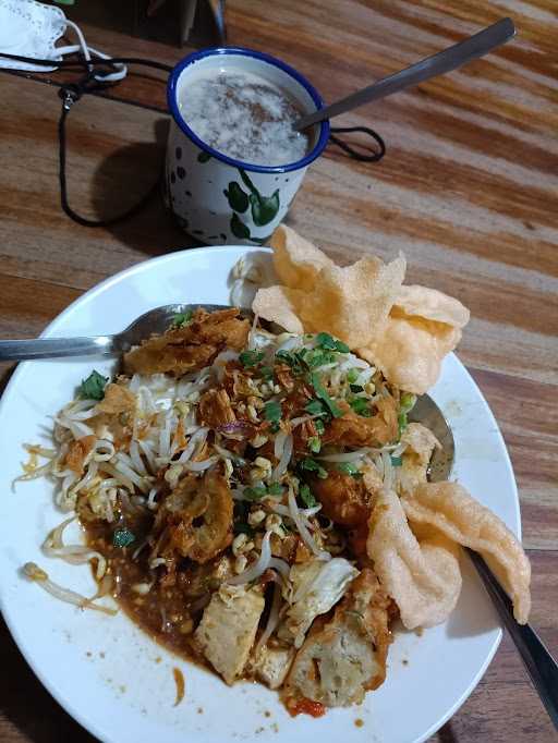 Kupat Tahu Magelang Aa - Cibubur 9