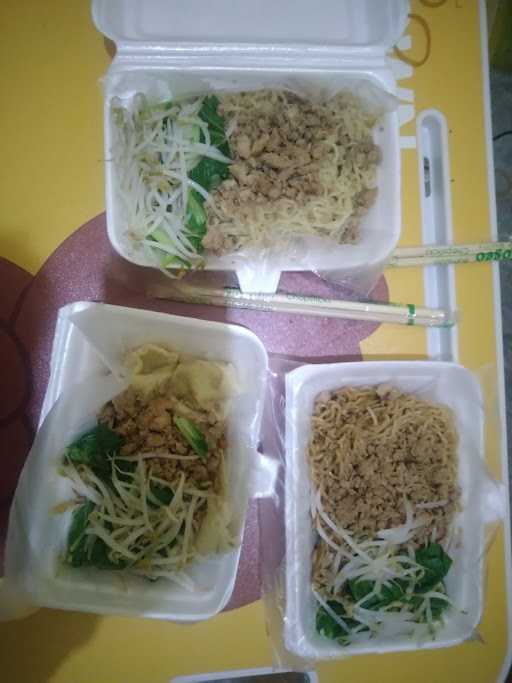 Mie Ayam Bangka Maleo 3