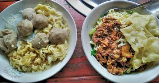 Mie Ayam Dan Bakso Puskes La1 2