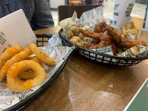 Wingstop - Tsm Cibubur 5