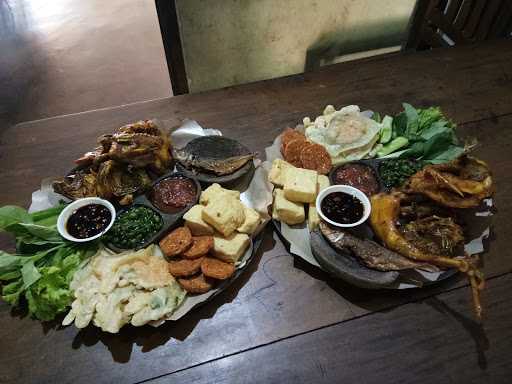 Panenjoan Sundanese Restaurant 2