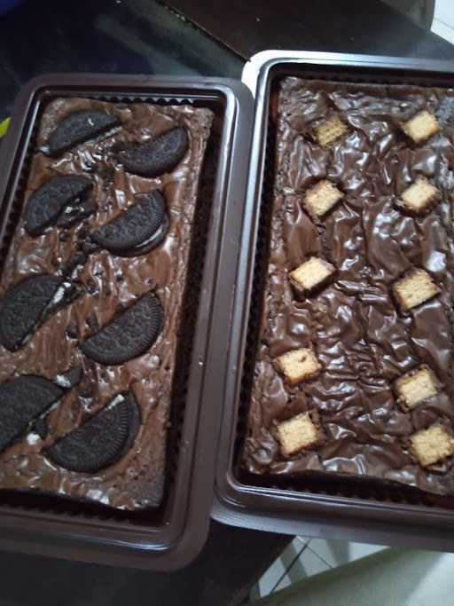 Selly Brownies 10