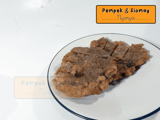 Pempek & Siomay Nyonya 8