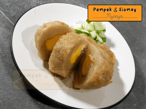 Pempek & Siomay Nyonya 9