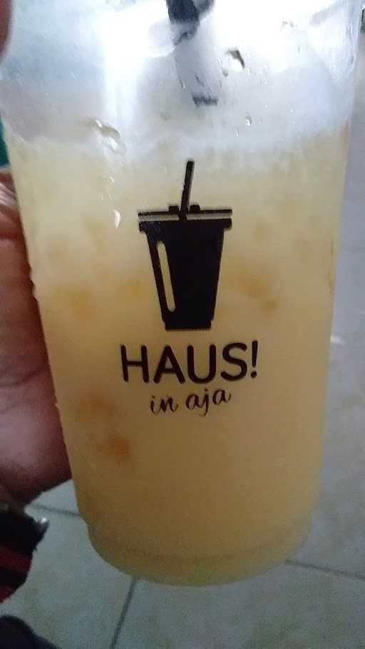 Haus! Ujung Berung 10