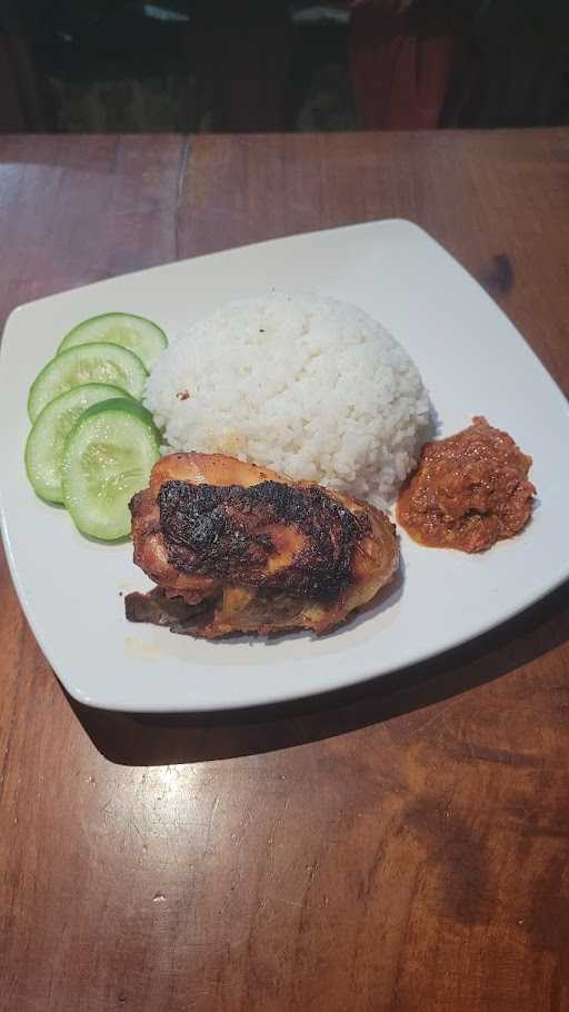 Chicken Steak Pak Gemoy 6