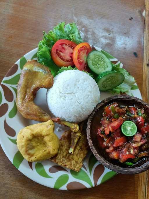 Warung Nasi Bu Siti 8