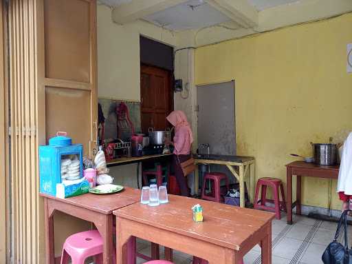 Warung Nasi Mr 2