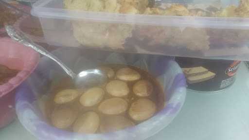 Kedai Sarapan Nasi Uduk Ibu Kayah 7