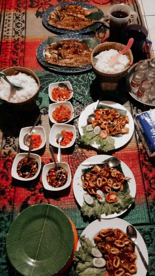 Saung Sepuh 3