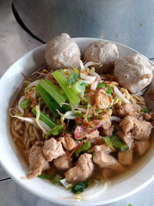 Bakso Goyang Lidah Pak Sutar 4