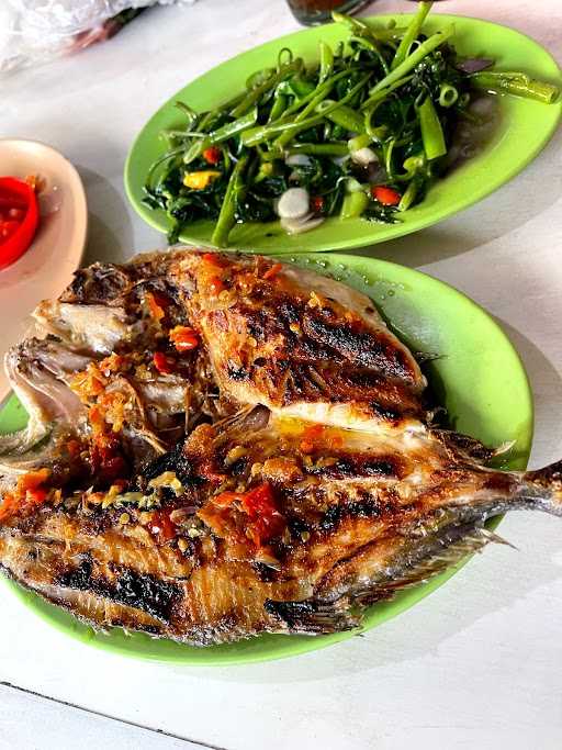 Ikan Bakar Kawanua Abas 8