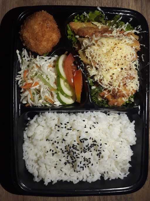 Izaku Bento 5