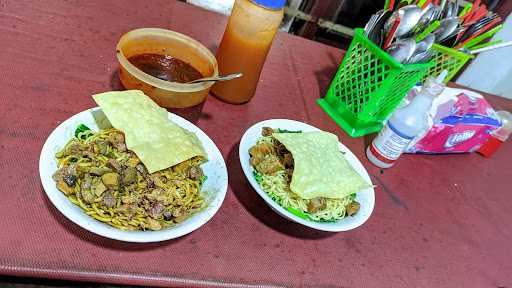 Mie Ayam Kampung Persatuan 4