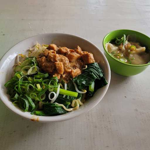 Mie Ayam Mas Boy'S Banjarnegara 10