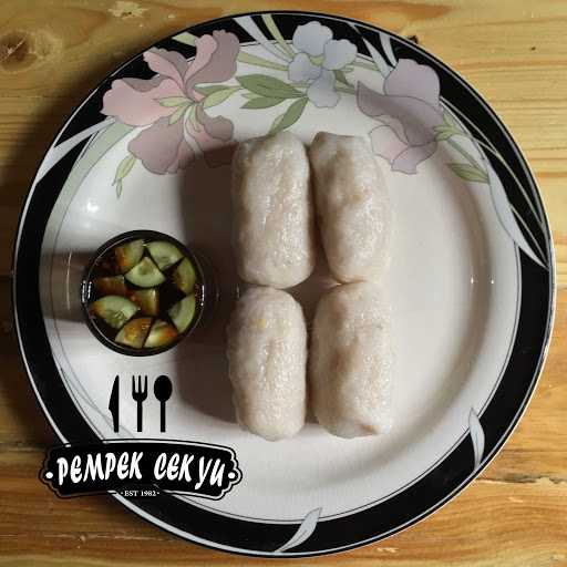 Pempek Cek Yu 3