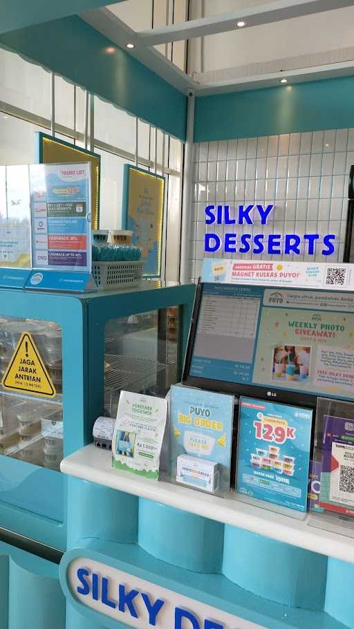 Puyo Silky Desserts - Maxxbox Cinere 5