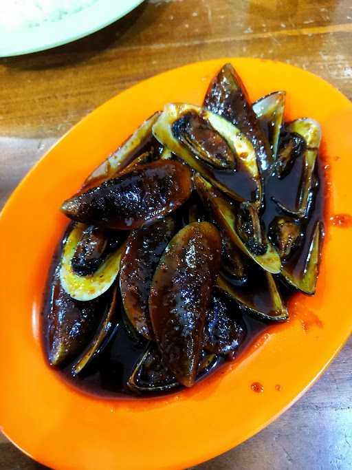 Seafood 28 Bu Ari Gandul 9