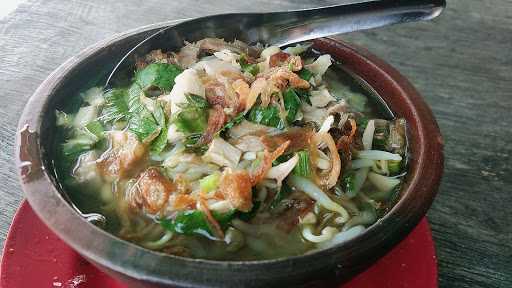 Soto Segar Klaten & Ayam Gebug Kak Ika 5