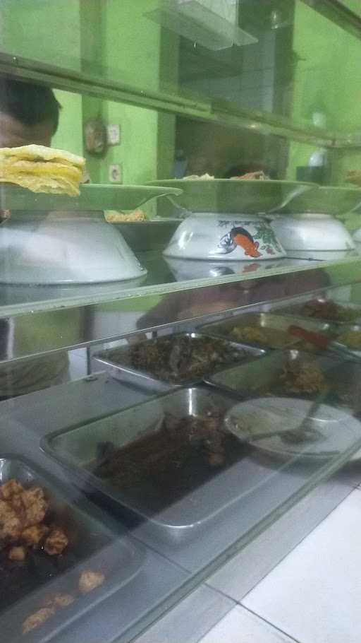 Warung Nasi Parahyangan 10