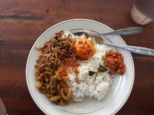 Warung Nasi Parahyangan 5