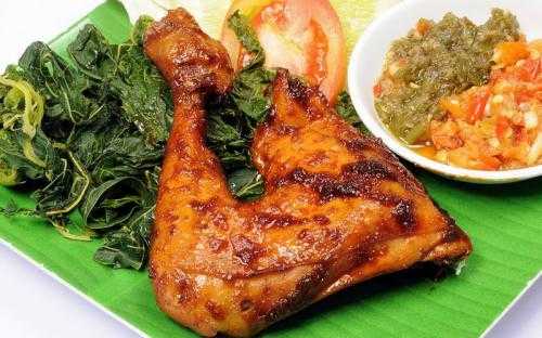 Ayam Bakar Taliwang 10