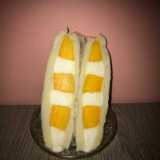 Fruit Sandwich Bogor 1