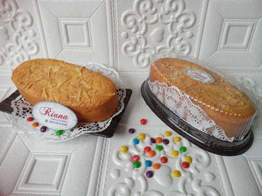 Riana Cake & Cookies 1