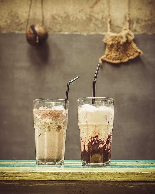 Kamong Coffee And Milkshake 1