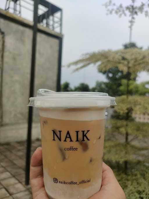 Naik Coffee 7