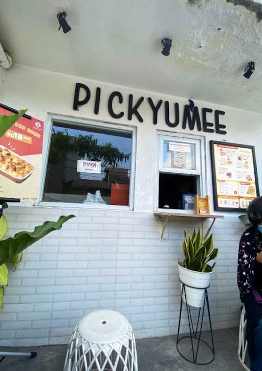 Pickyumee Ciomas 10