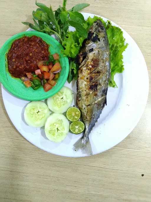 Ikan Bakar Segar 99 10