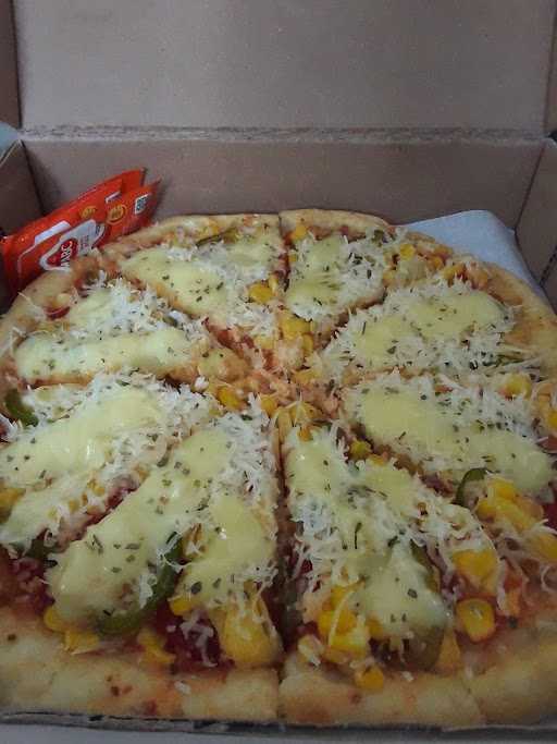 Nabila'S Pizza 5